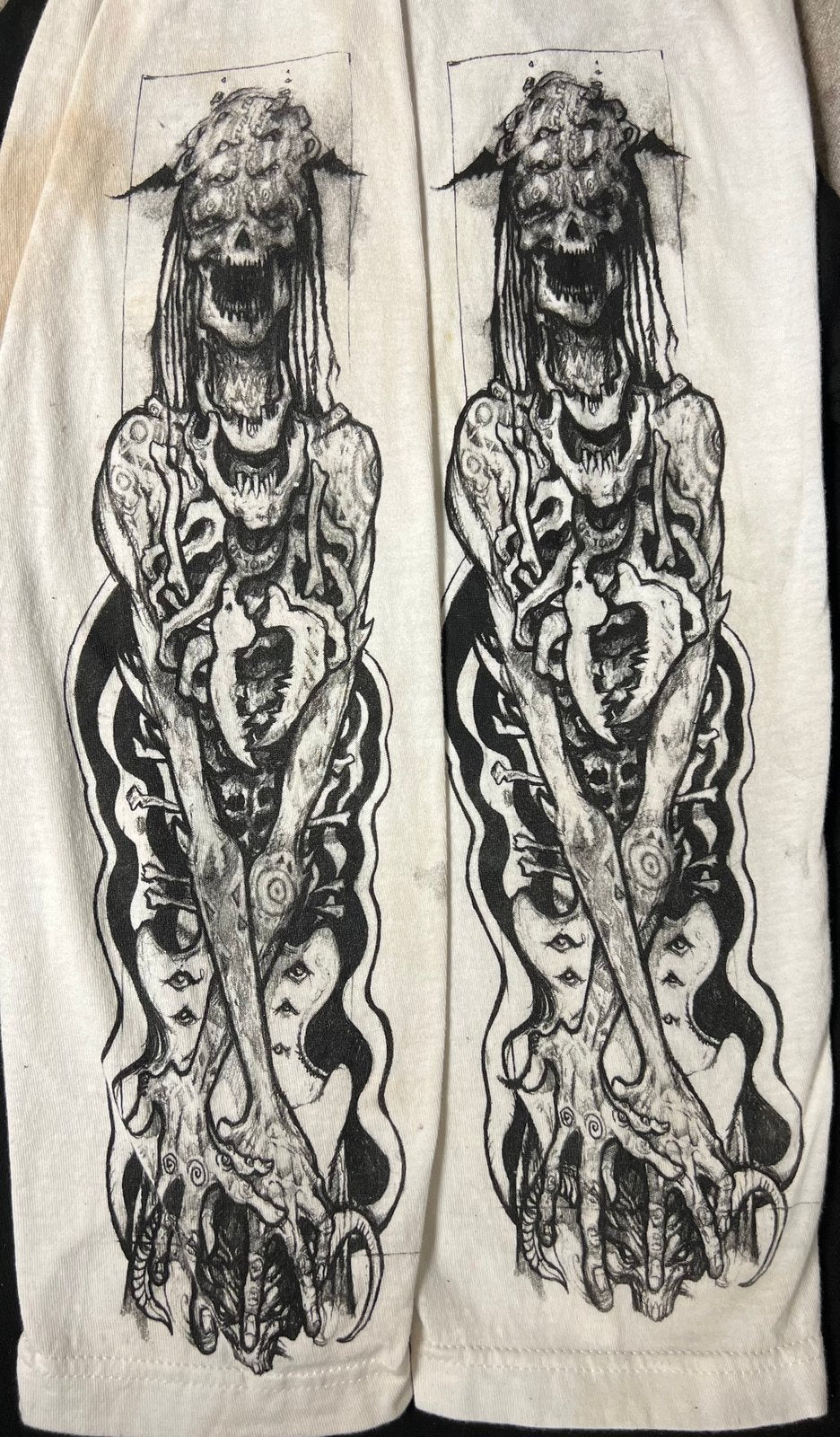 Black Raglan - junkerdesigns