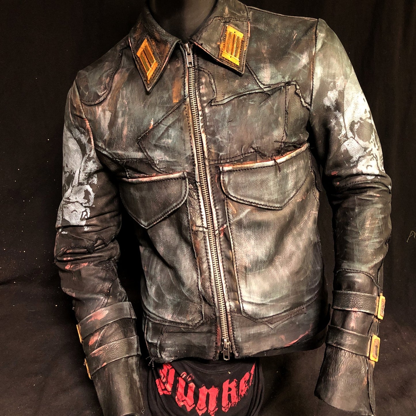 Rusted Skull Jacket - junkerdesigns