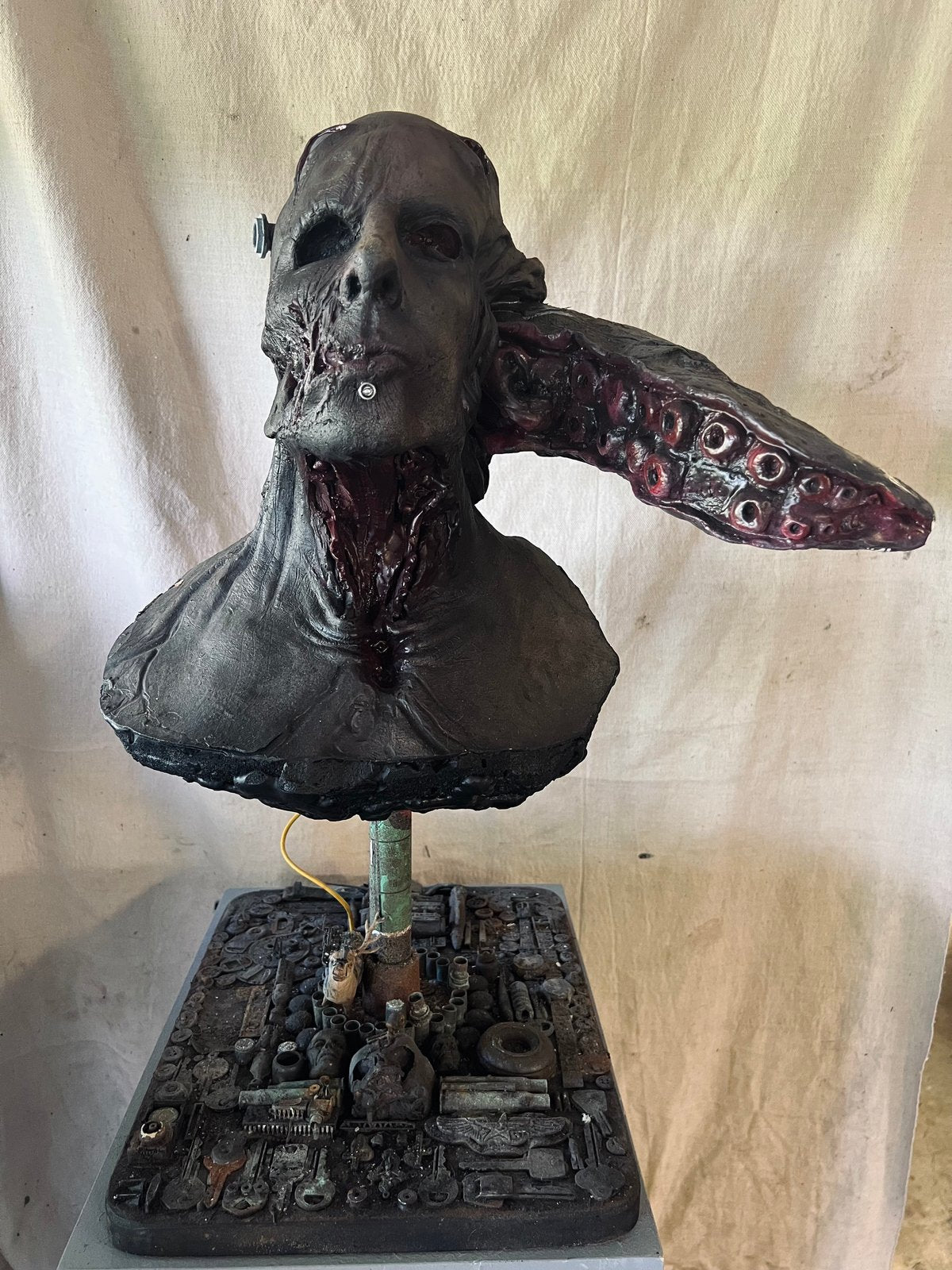 Tentacle 1 - junkerdesigns