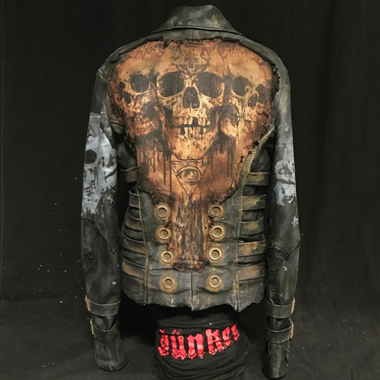 Rusted Skull Jacket - junkerdesigns